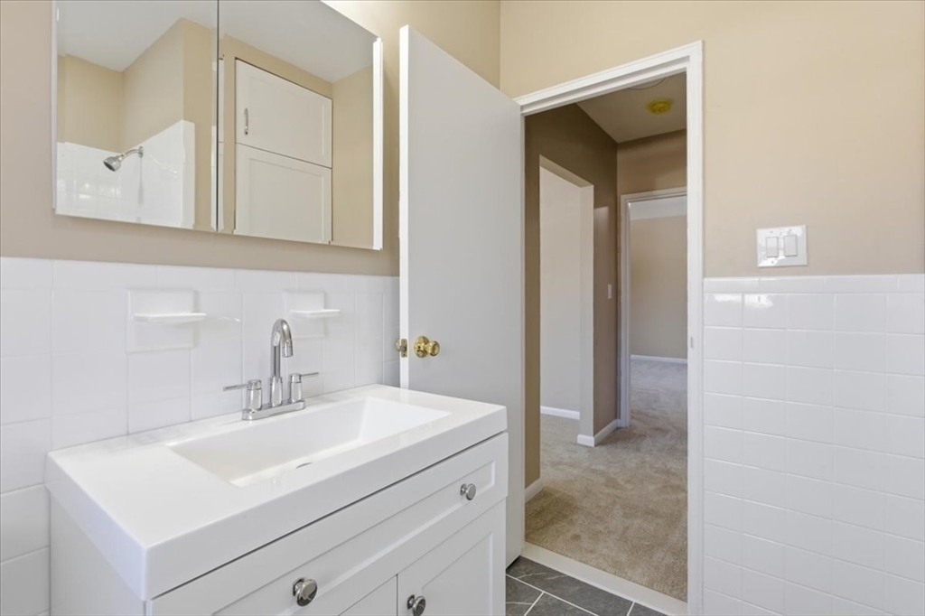 116 Lake Shore Road, Unit 4 Boston, MA 02135 - Photo 14 of 22