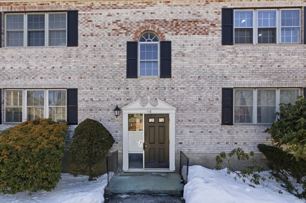 116 Lake Shore Road, Unit 4 Boston, MA 02135 - Photo 21 of 22