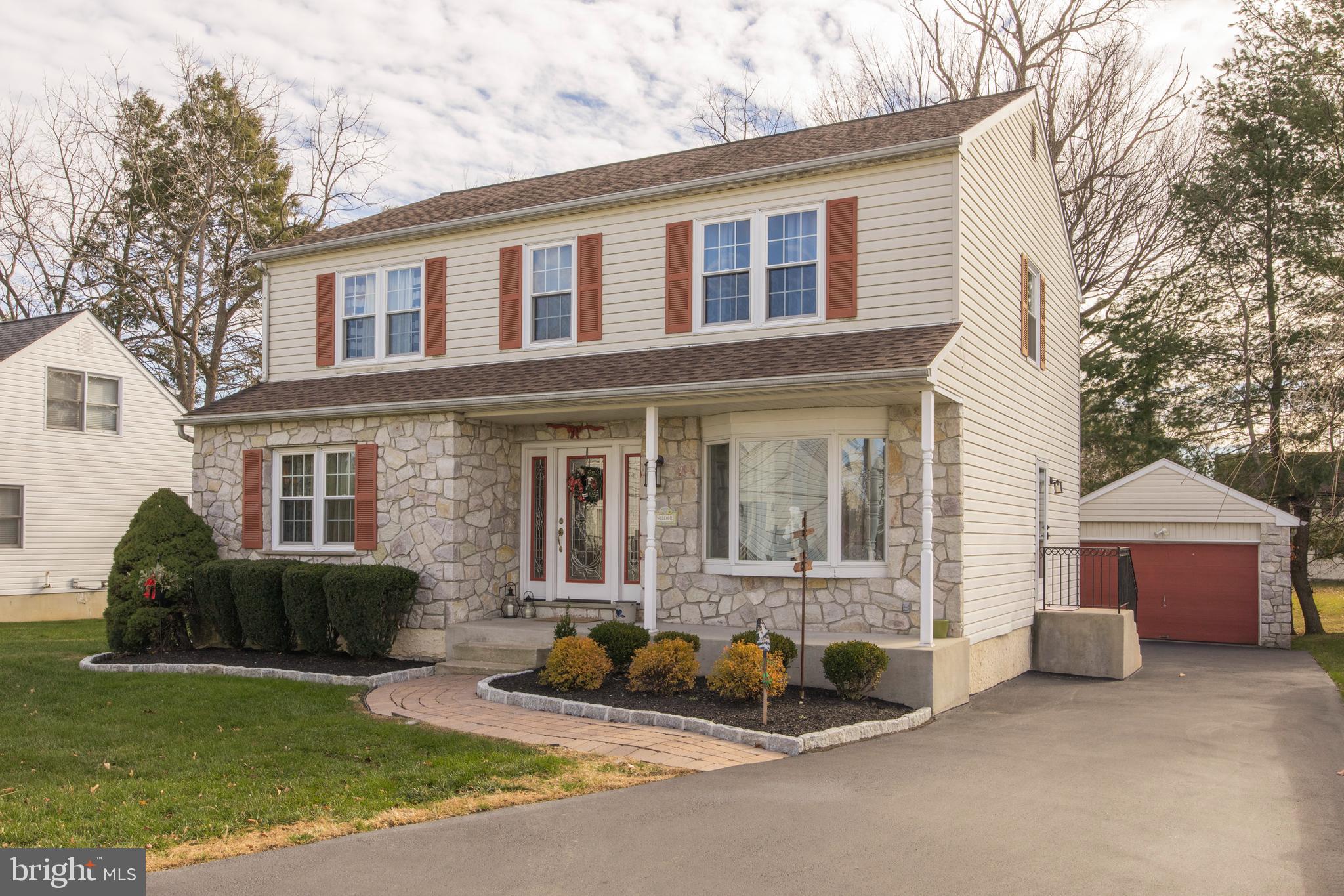 1327 Leedom Road Havertown, PA 19083 - Photo 45 of 45 Large Driveway