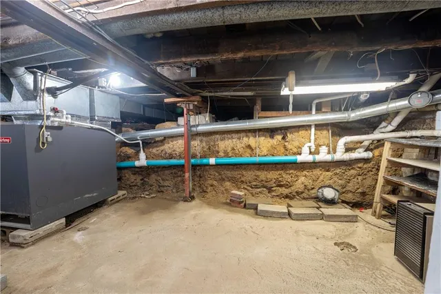 $169,900 | 200 Brown Hill Road, Markleysburg, PA 15459