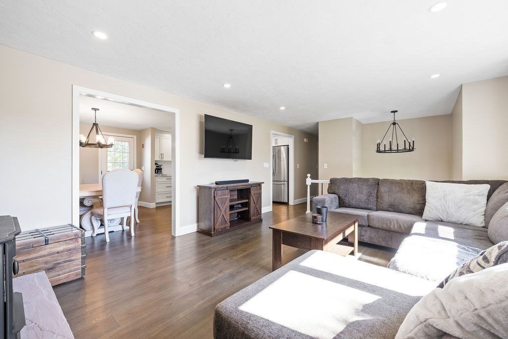 20 Senate Road Milford, MA 01757 - Photo 4 of 32 Gallery Image 4