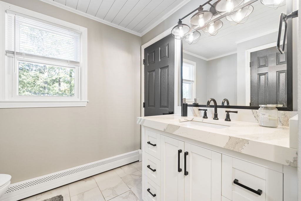 20 Senate Road Milford, MA 01757 - Photo 10 of 32 Gallery Image 10
