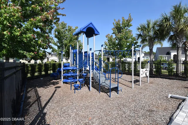 $2,600 | 6356 Hanfield Drive, Port Orange, FL 32128