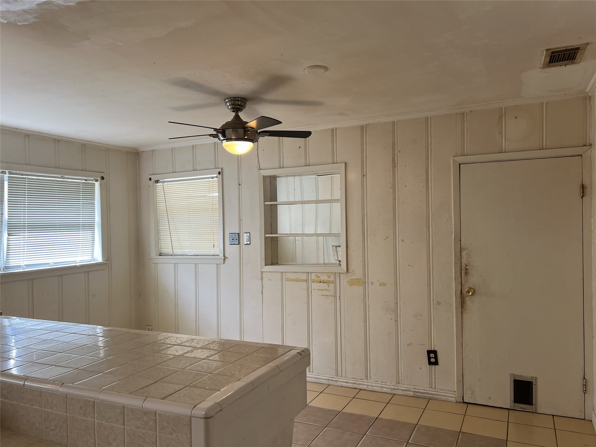 403 Wagers Street Conroe, TX 77301 - Photo 9 of 22 a view of an empty room