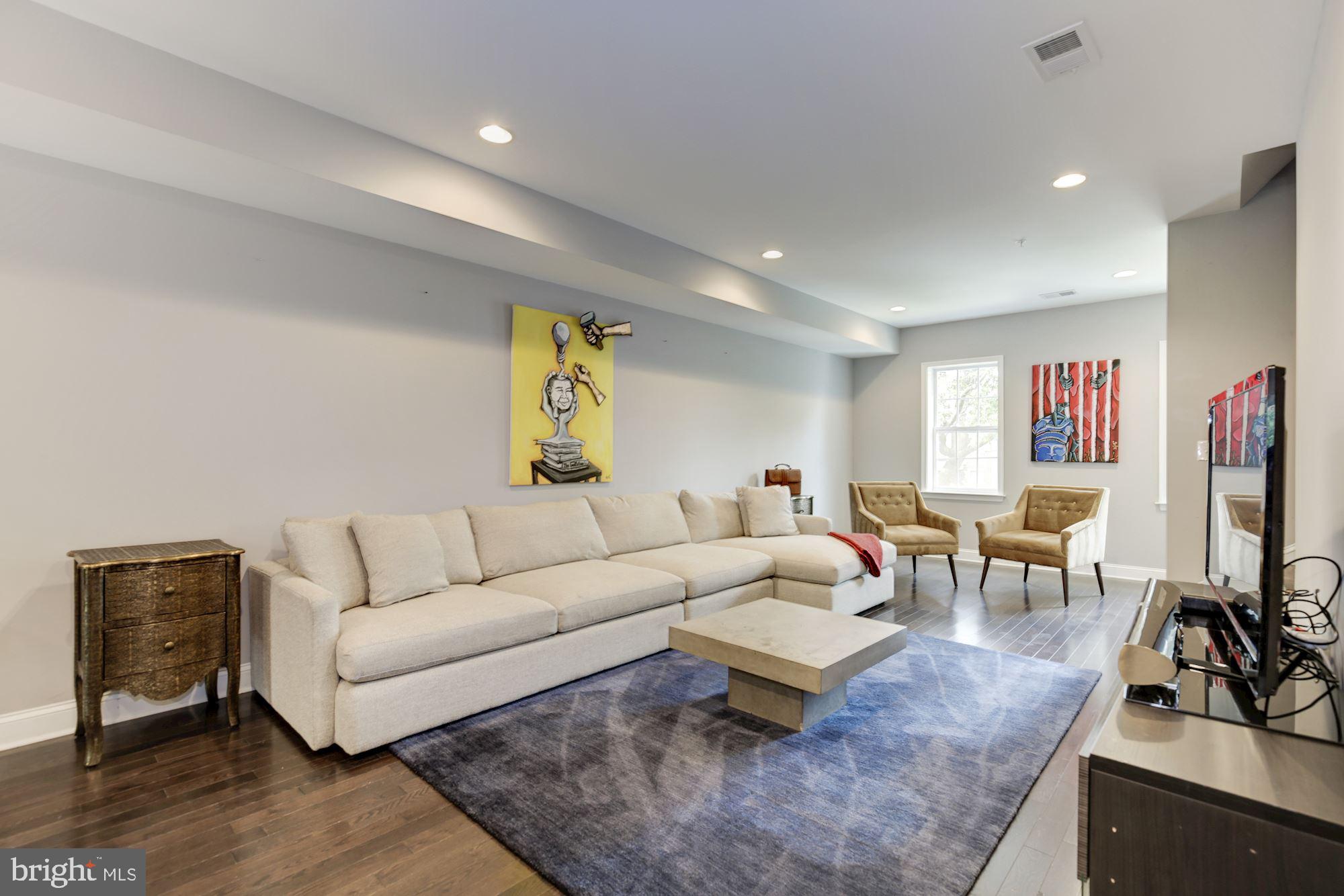 540 Shepherd Street Northwest, Unit 2 Washington, DC 20011 - Photo 8 of 32