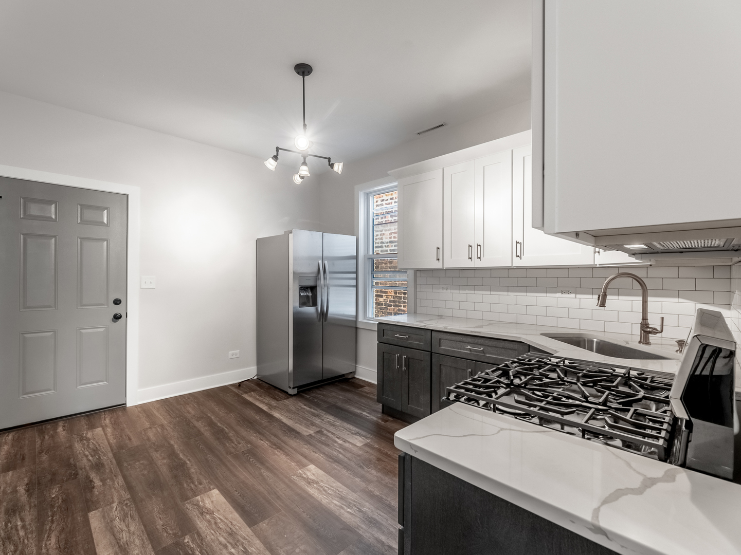 2940 West Pershing Road, Unit 2 Chicago, IL 60632 - Photo 4 of 11