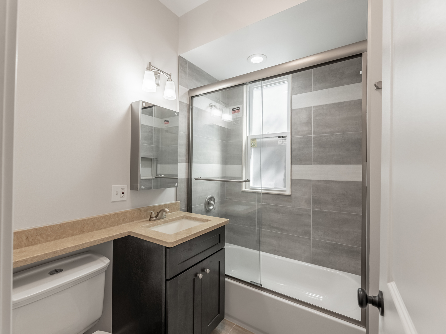 2940 West Pershing Road, Unit 2 Chicago, IL 60632 - Photo 7 of 11