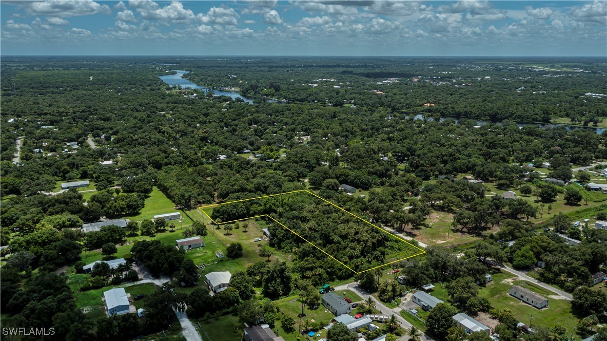 801 Ross Road LaBelle, FL 33935 - Photo 11 of 19 Gallery Image 11
