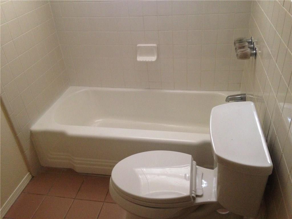 3067 Old North Road Farmers Branch, TX 75234 - Photo 10 of 13 Bathroom