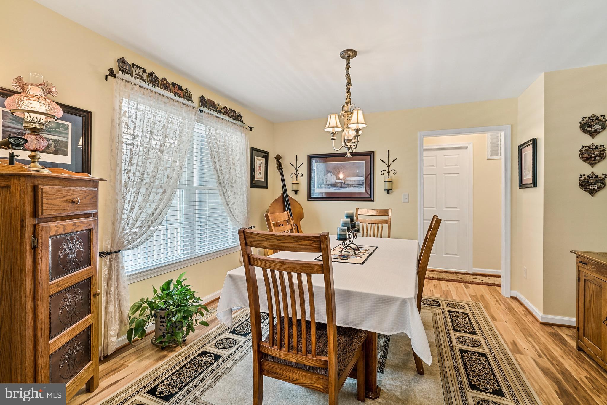 212 Skyline Road Locust Grove, VA 22508 - Photo 14 of 29 Dining Room