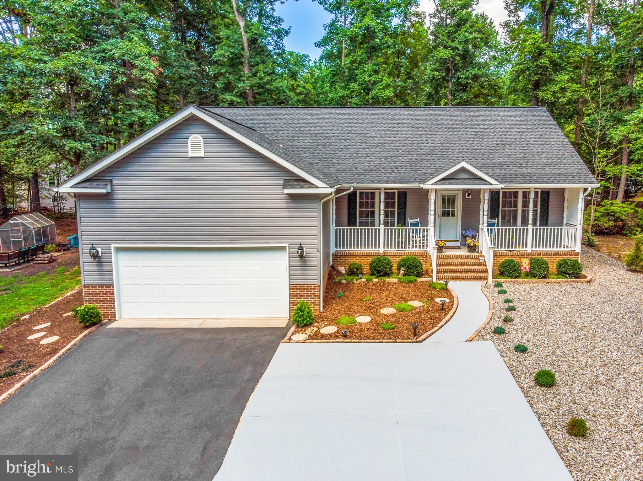 212 Skyline Road Locust Grove, VA 22508 - Photo 25 of 29 Exterior (Front)