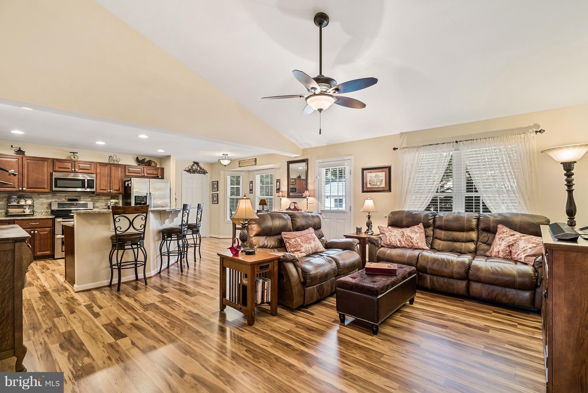 212 Skyline Road Locust Grove, VA 22508 - Photo 6 of 29 Family Room