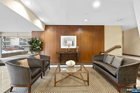 $125,000 | 1 Horizon Road, Unit 806, Fort Lee, NJ 07024