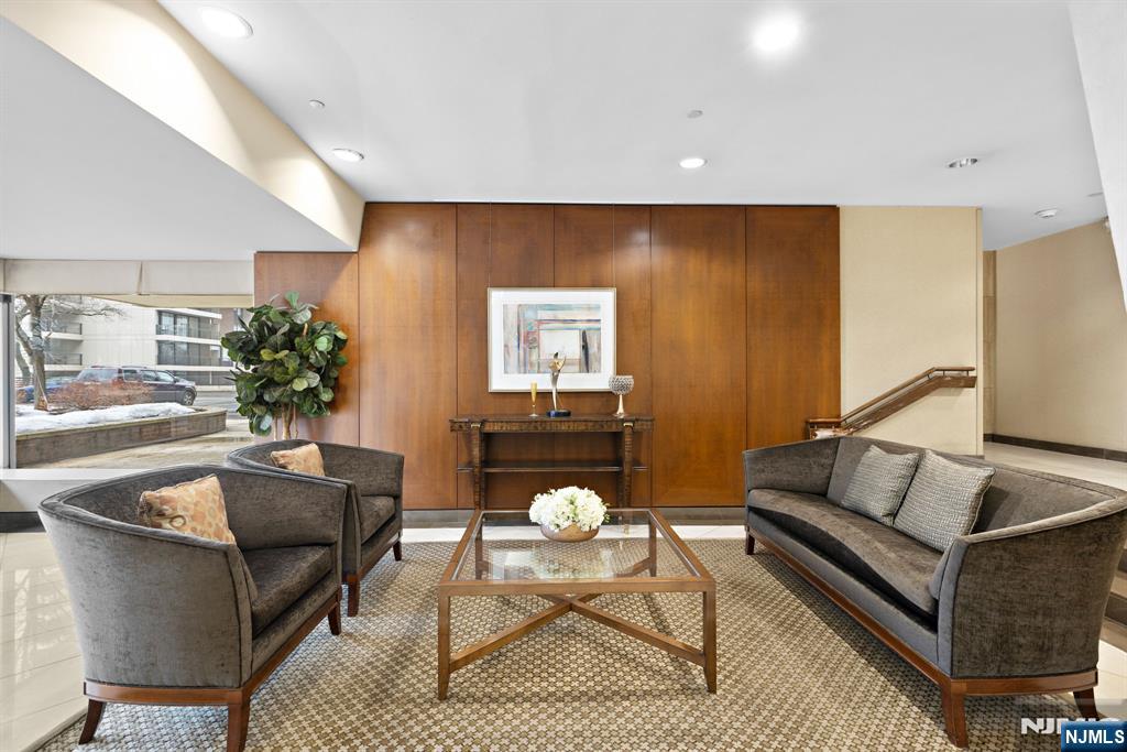 1 Horizon Road, Unit 806 Fort Lee, NJ 07024 - Photo 12 of 15