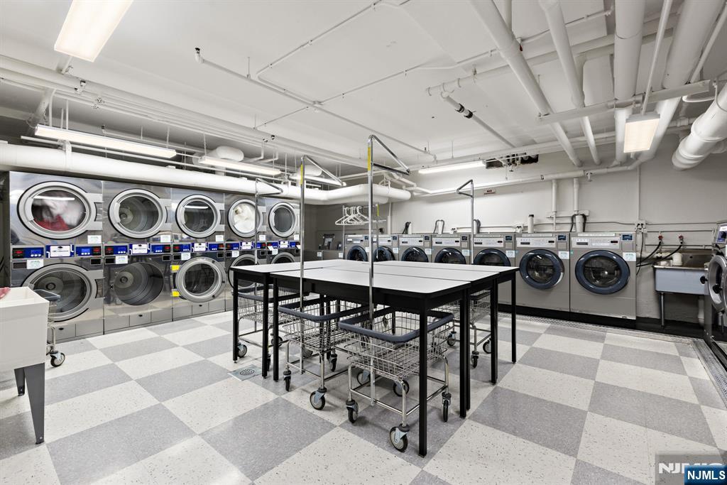 1 Horizon Road, Unit 806 Fort Lee, NJ 07024 - Photo 13 of 15