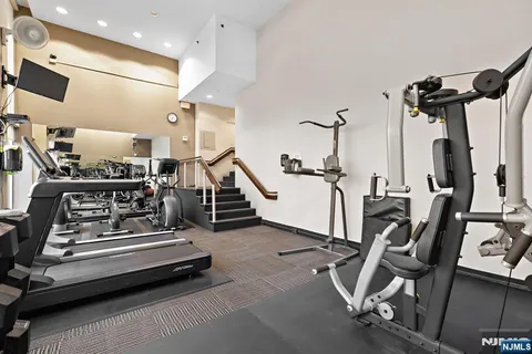 $125,000 | 1 Horizon Road, Unit 806, Fort Lee, NJ 07024