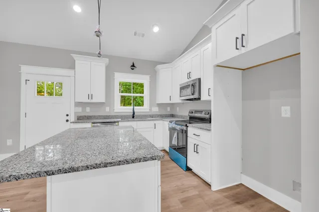 $289,500 | 111 Brookside Road, Prosperity, SC 29127