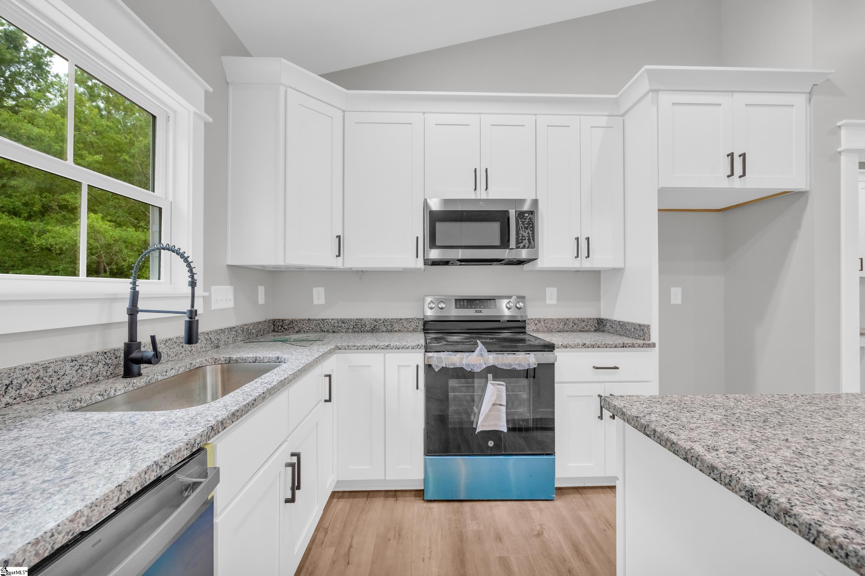 111 Brookside Road Prosperity, SC 29127 - Photo 5 of 47