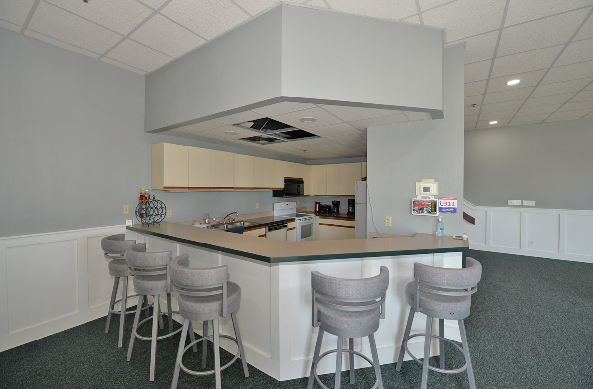 333 Lake Avenue, Unit 401 Racine, WI 53403 - Photo 31 of 38 Photo 31