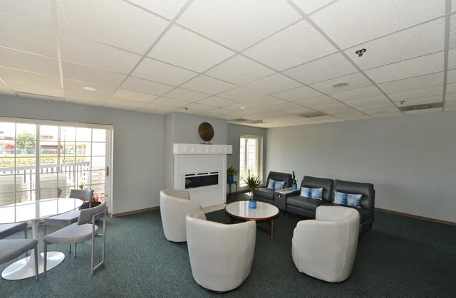 $360,000 | 333 Lake Avenue, Unit 401, Racine, WI 53403