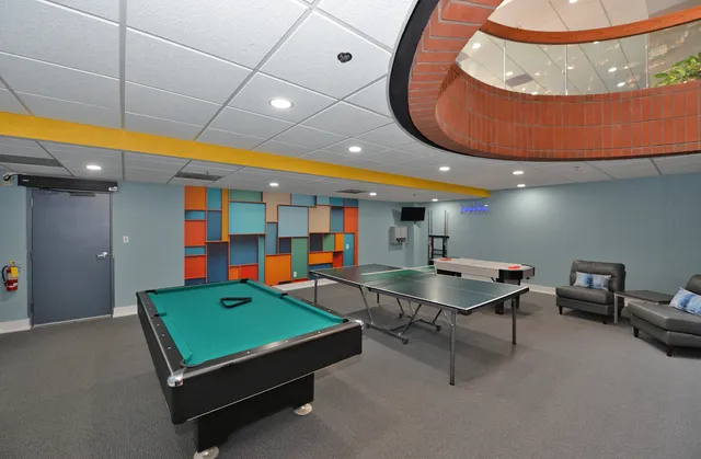 $352,500 | 333 Lake Avenue, Unit 401, Racine, WI 53403