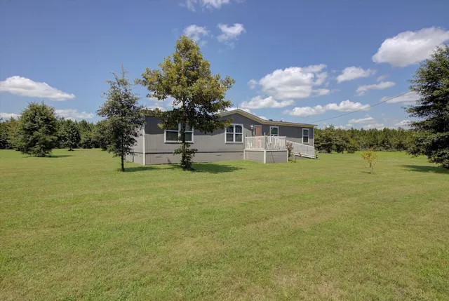 $250,000 | 327 County Road 1915, Warren, TX 77664