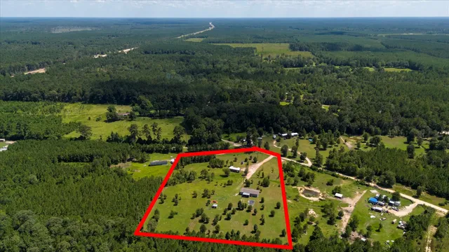 $250,000 | 327 County Road 1915, Warren, TX 77664