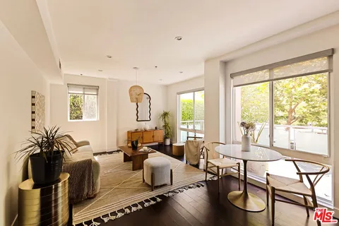 $849,000 | 8513 Cashio Street, Unit 101, Los Angeles, CA 90035