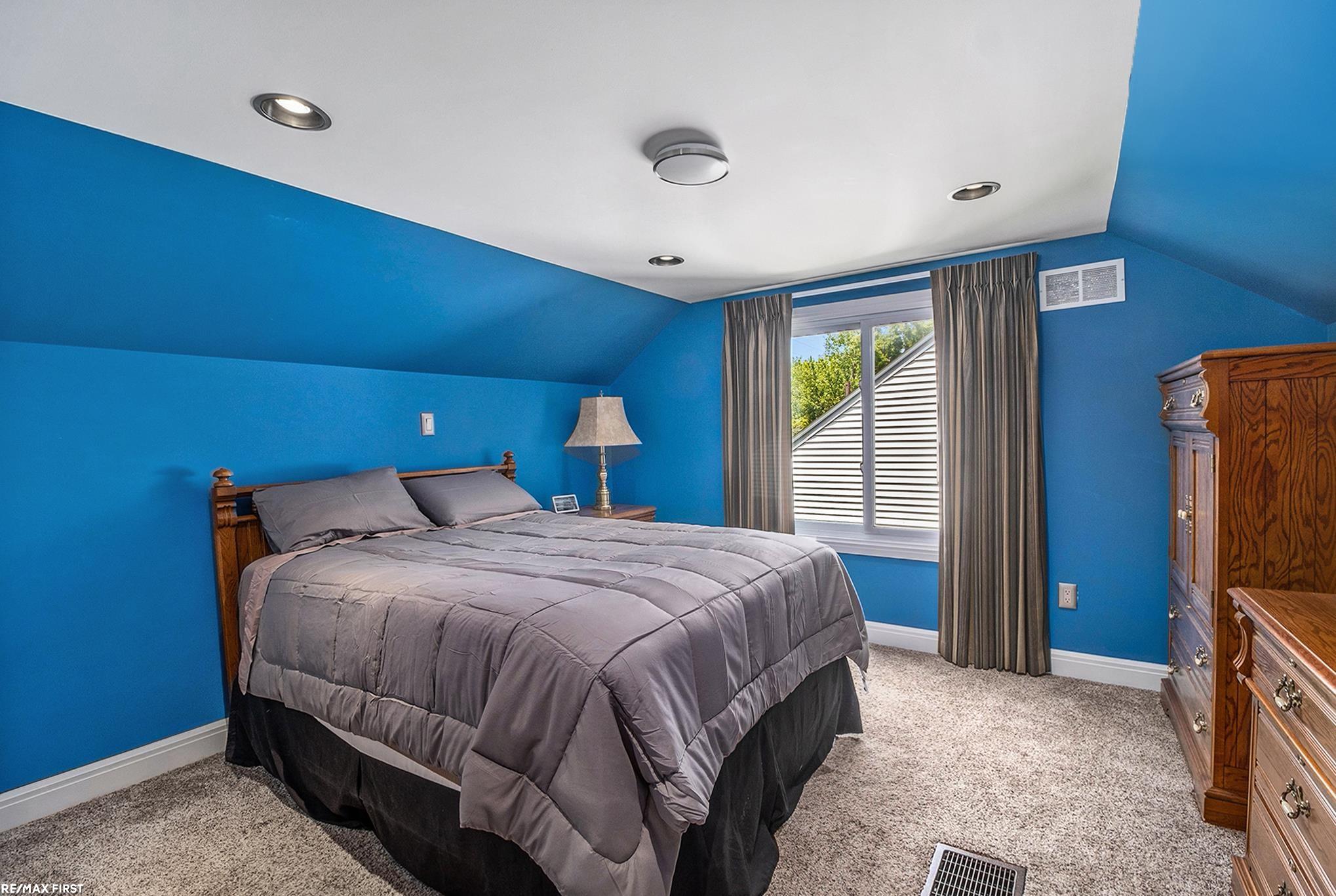 2615 Wakefield Road Berkley, MI 48072 - Photo 14 of 29 50149765-e1d7113d-b844-4bcb-a459-f902495d0e86.JPG
