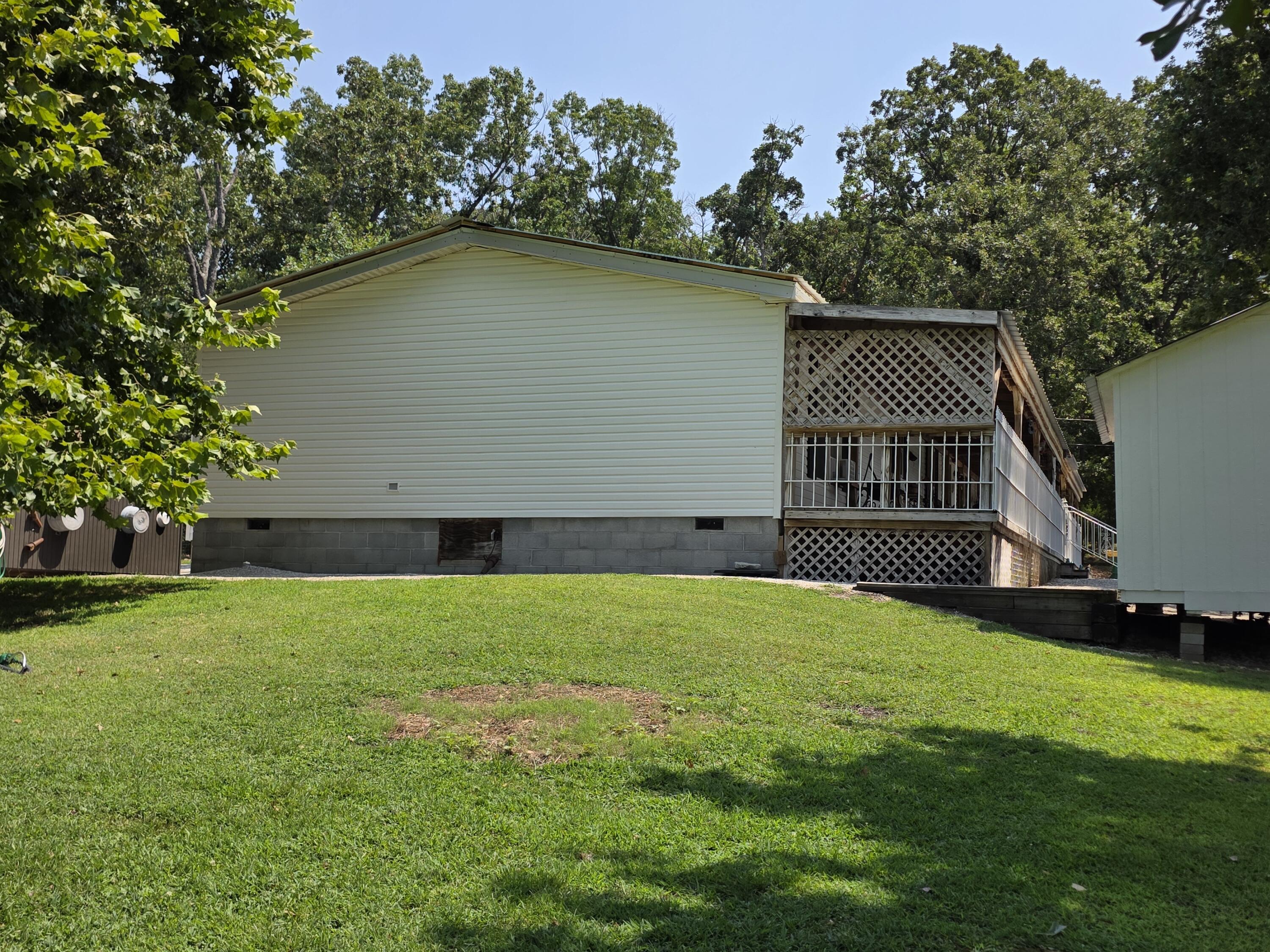 17664 Locust Road Neosho, MO 64850 - Photo 40 of 57 25049