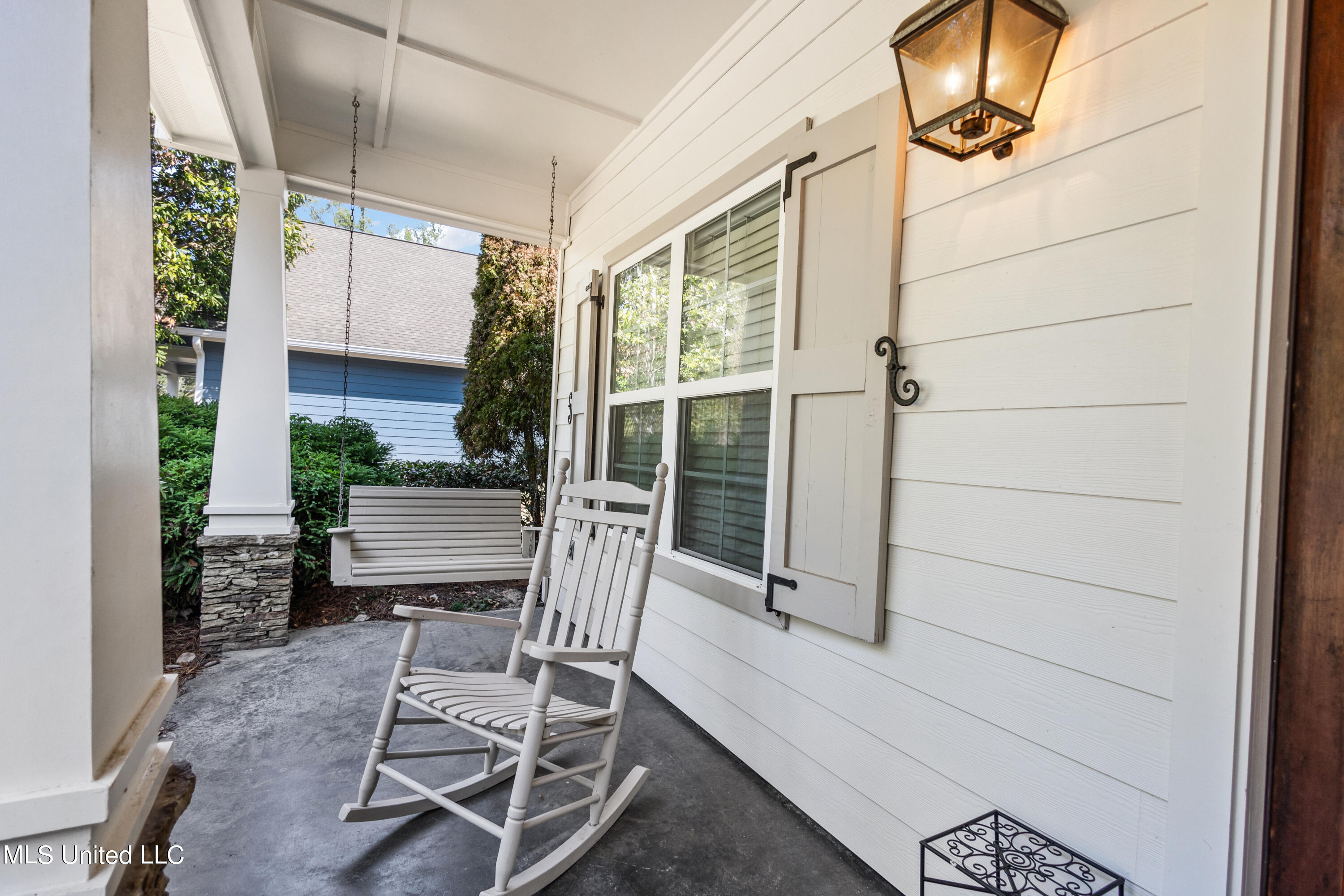 125 Busick Well Road Brandon, MS 39042 - Photo 4 of 48 04-HTP26511
