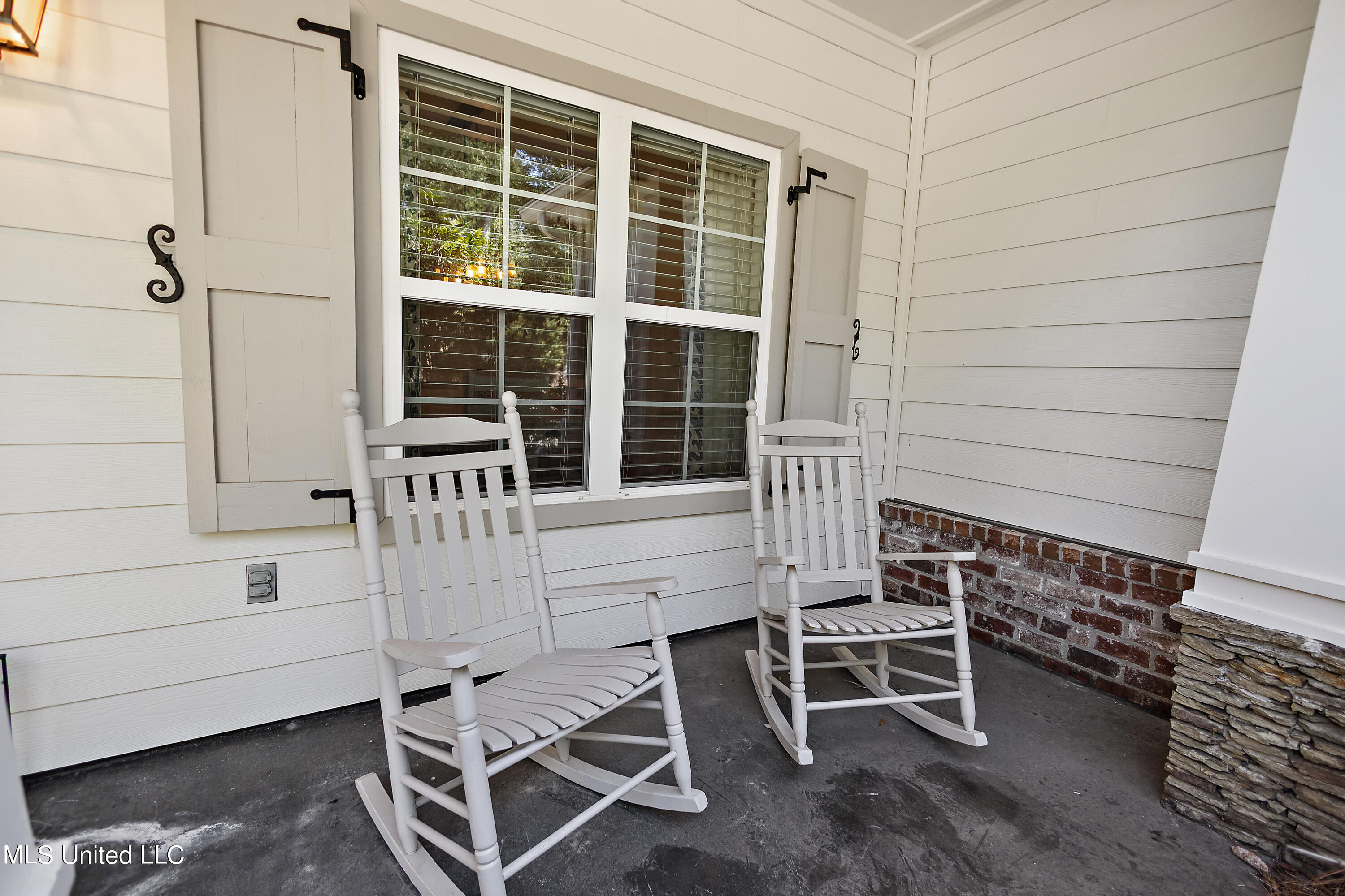 125 Busick Well Road Brandon, MS 39042 - Photo 5 of 48 05-HTP26514