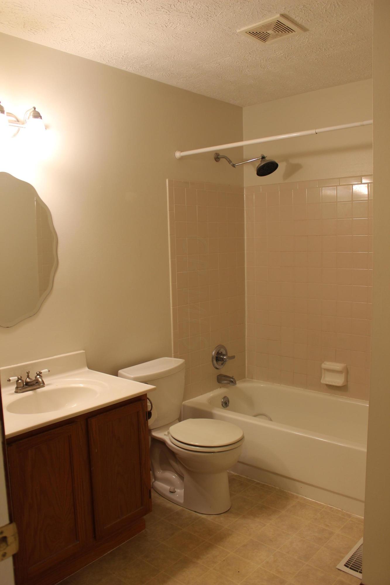 4124 Demorest Road Grove City, OH 43123 - Photo 11 of 36