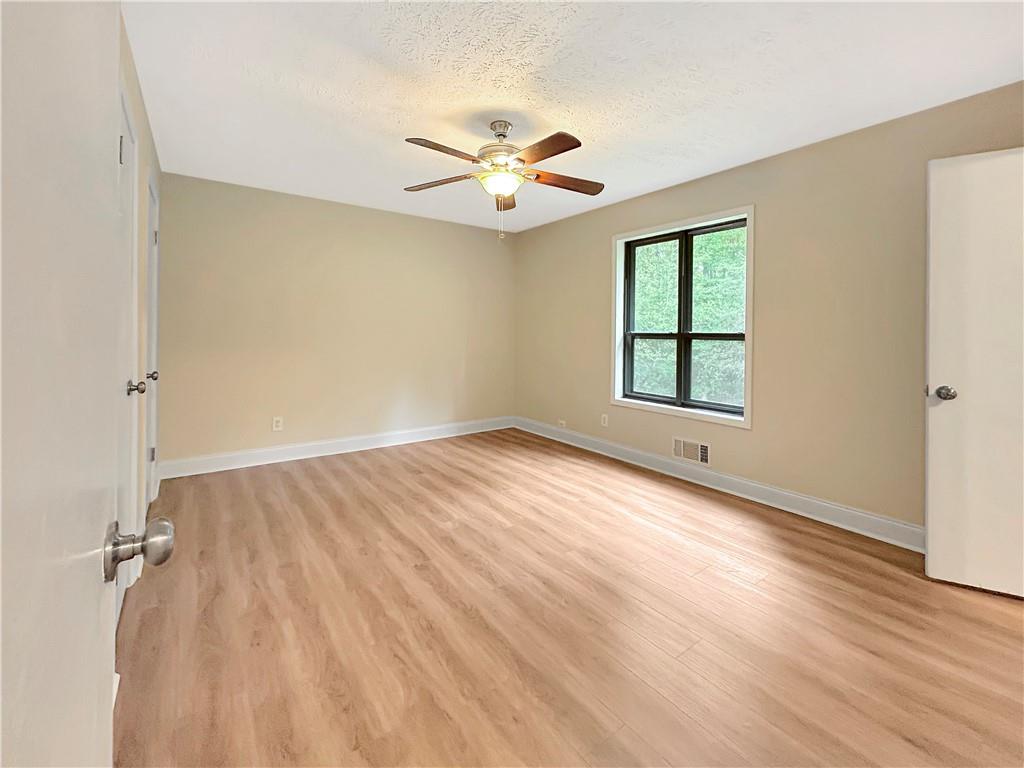 162 Ridgewood Drive Woodstock, GA 30188 - Photo 12 of 33