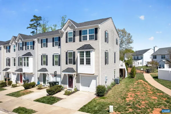 $405,000 | 2422 Pocoson Wood Court, Charlottesville, VA 22911