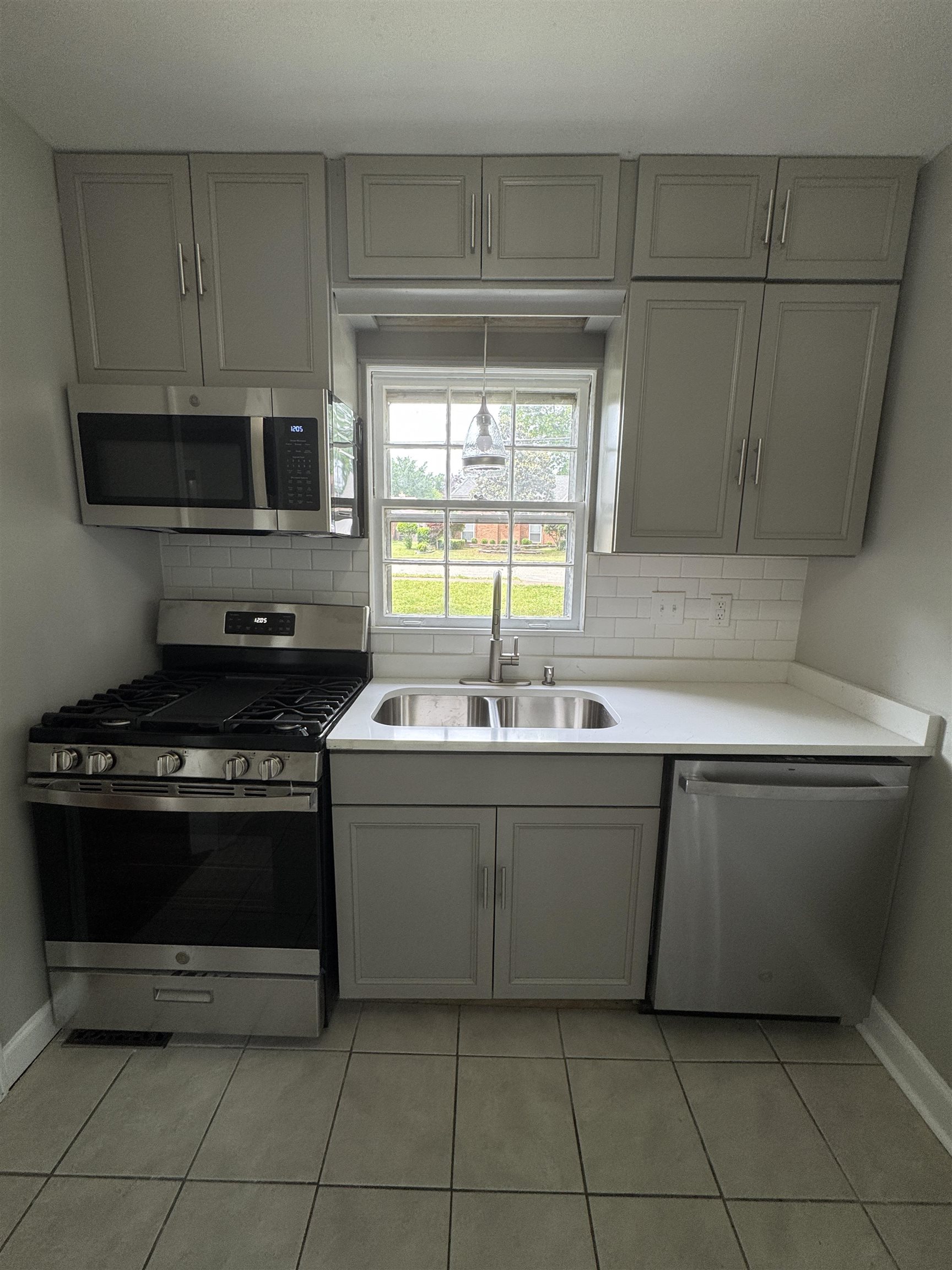 778 Vaughn Road Memphis, TN 38122 - Photo 29 of 40