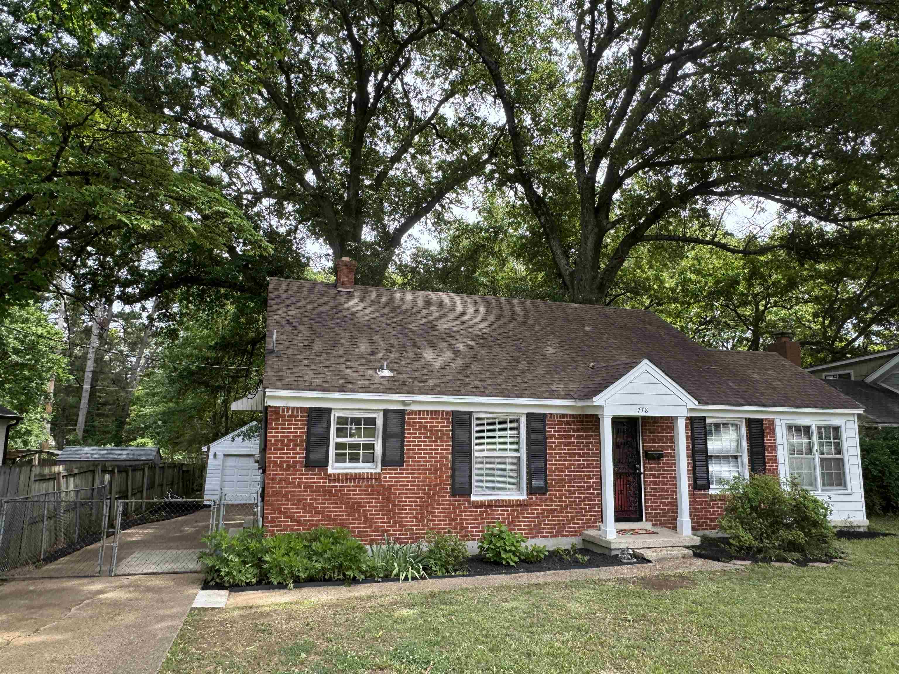 778 Vaughn Road Memphis, TN 38122 - Photo 3 of 40
