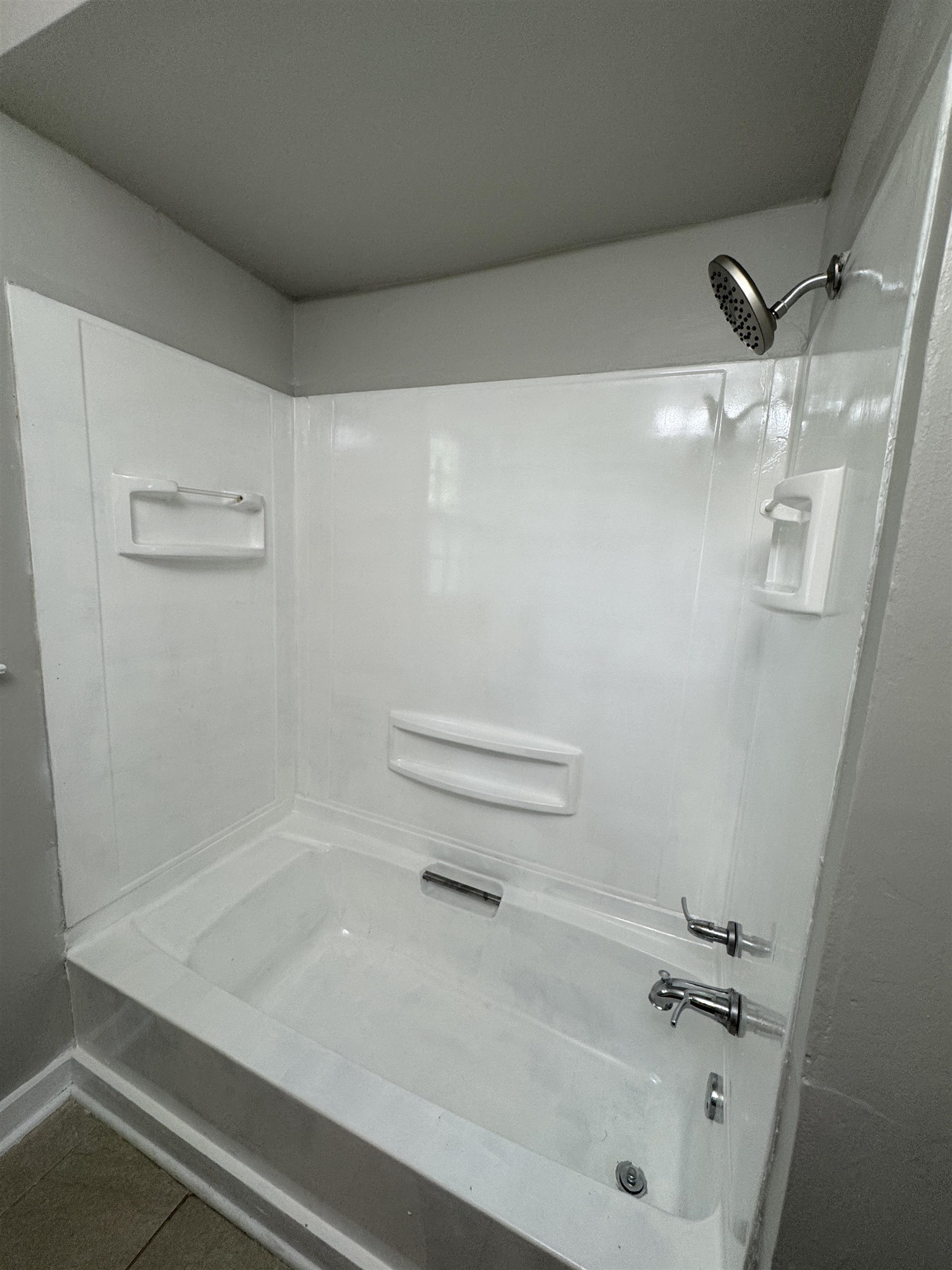 778 Vaughn Road Memphis, TN 38122 - Photo 33 of 40