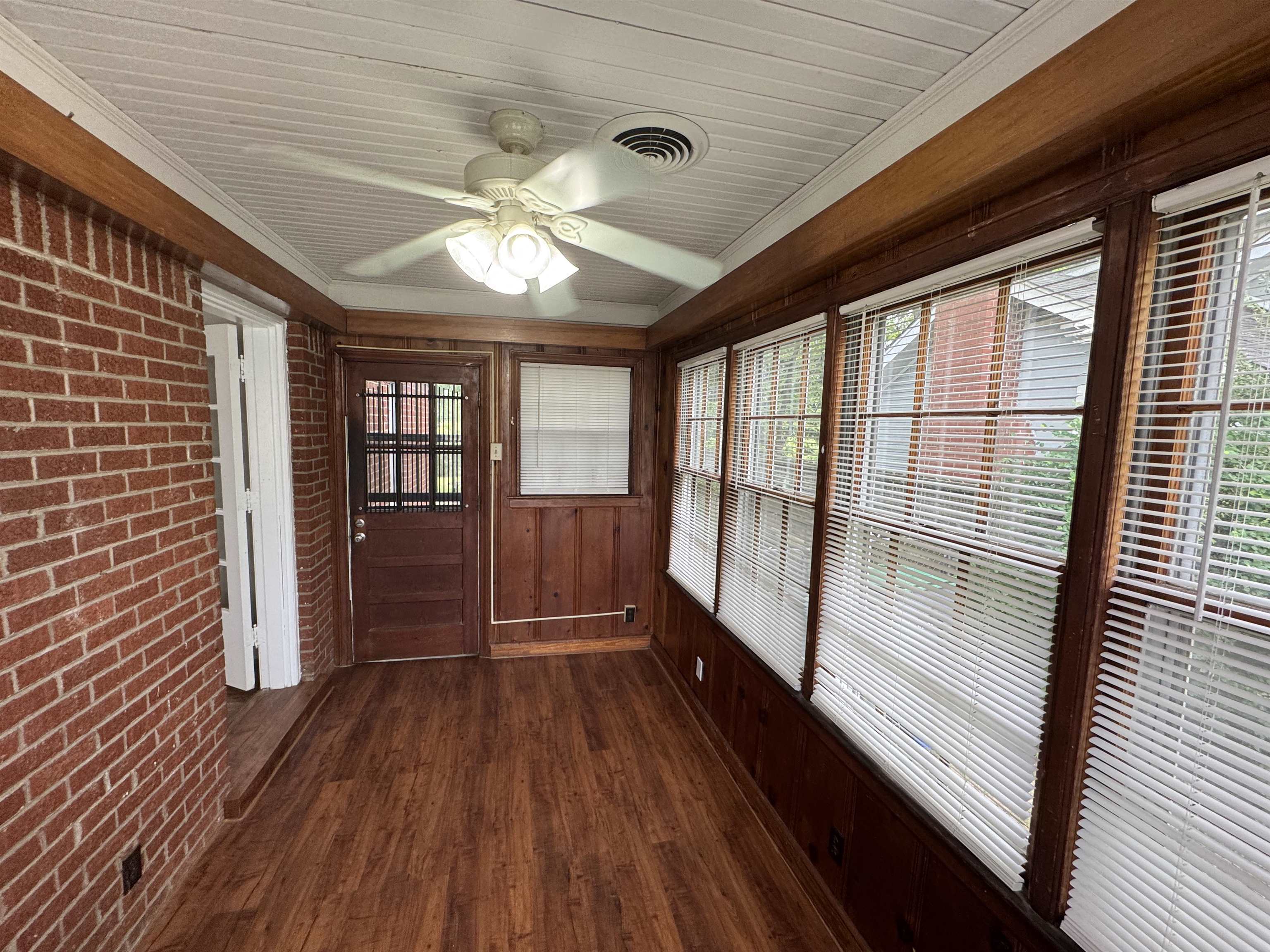 778 Vaughn Road Memphis, TN 38122 - Photo 9 of 40