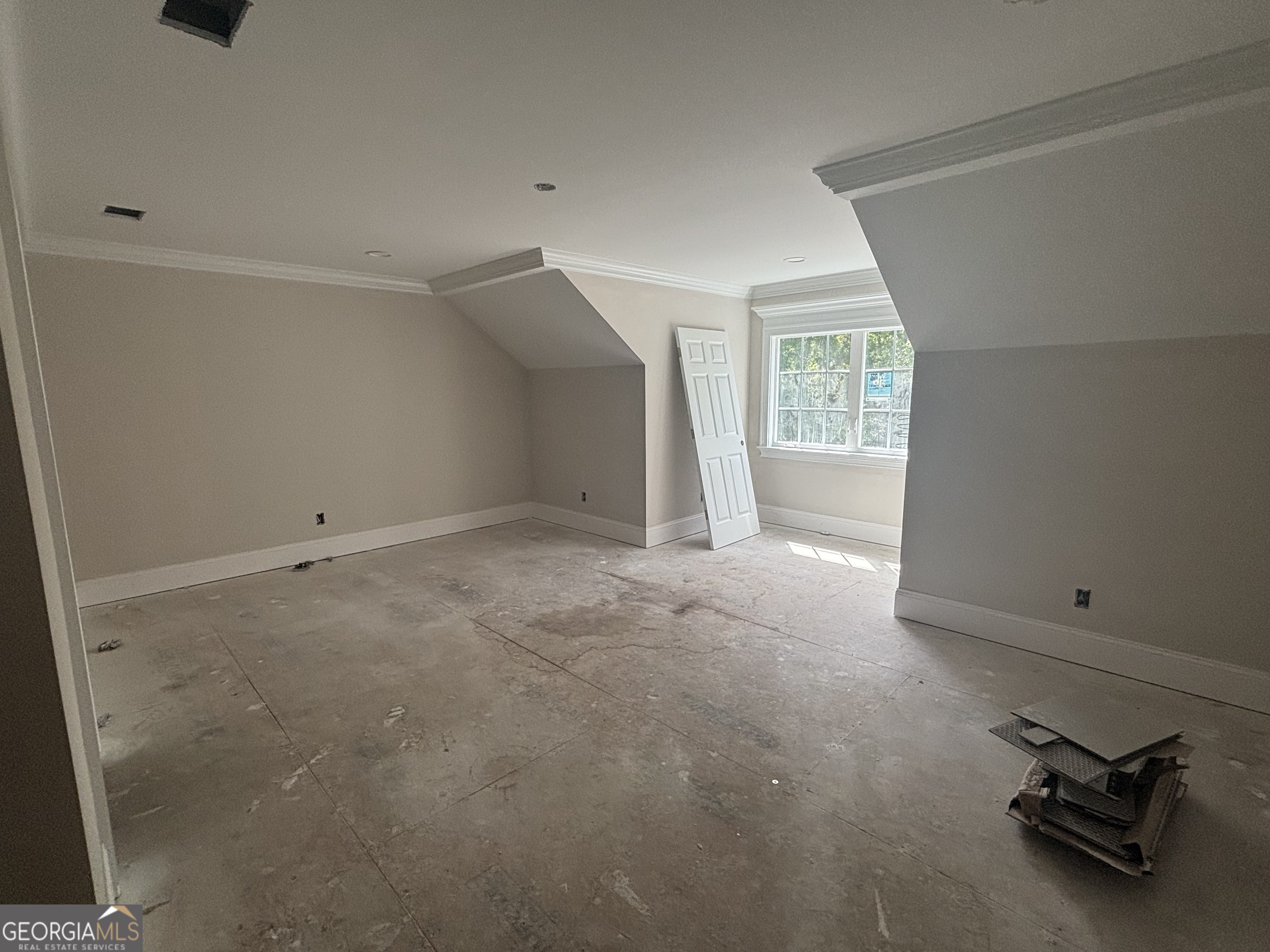 119 Hampton Point Drive St. Simons Island, GA 31522 - Photo 27 of 37 a view of a room with gym equipment