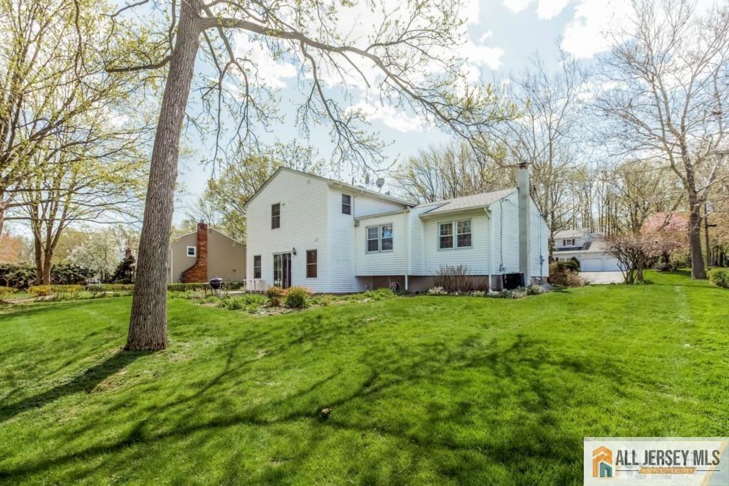 8 Sherwood Road Edison, NJ 08820 - Photo 20 of 20