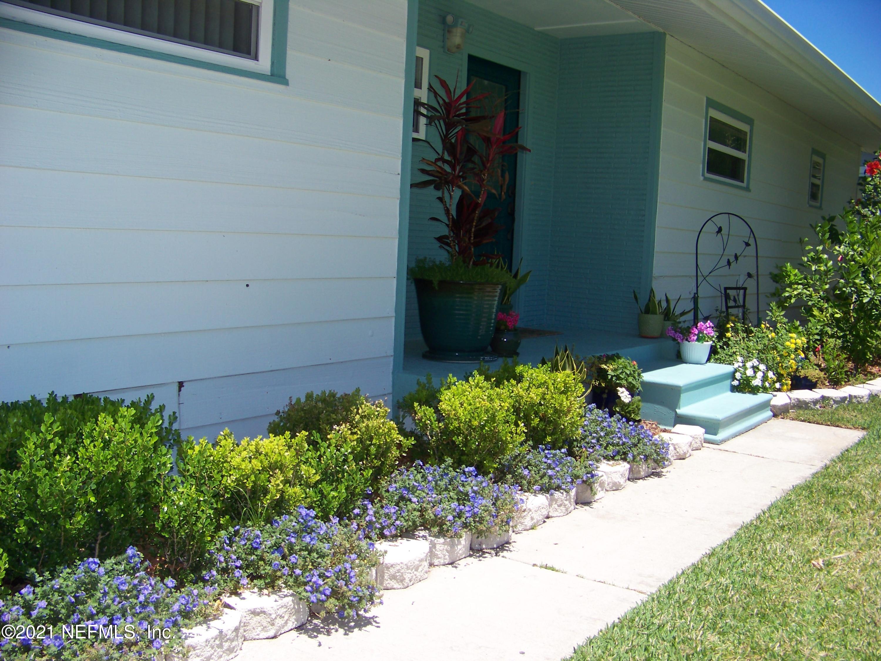 146 Floridian Club Road Welaka, FL 32193 - Photo 10 of 37 100_5720