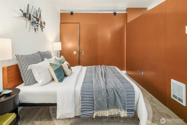 $445,000 | 1111 East Pike Street, Unit 403, Seattle, WA 98122