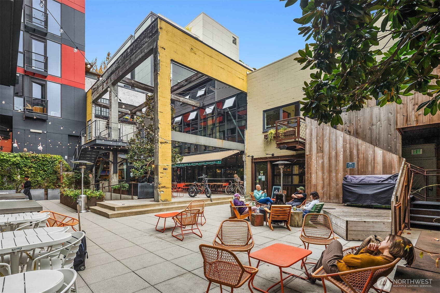 1111 East Pike Street, Unit 403 Seattle, WA 98122 - Photo 24 of 27