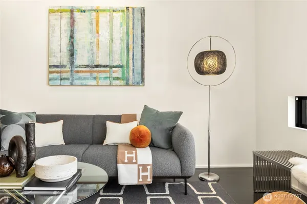 $445,000 | 1111 East Pike Street, Unit 403, Seattle, WA 98122