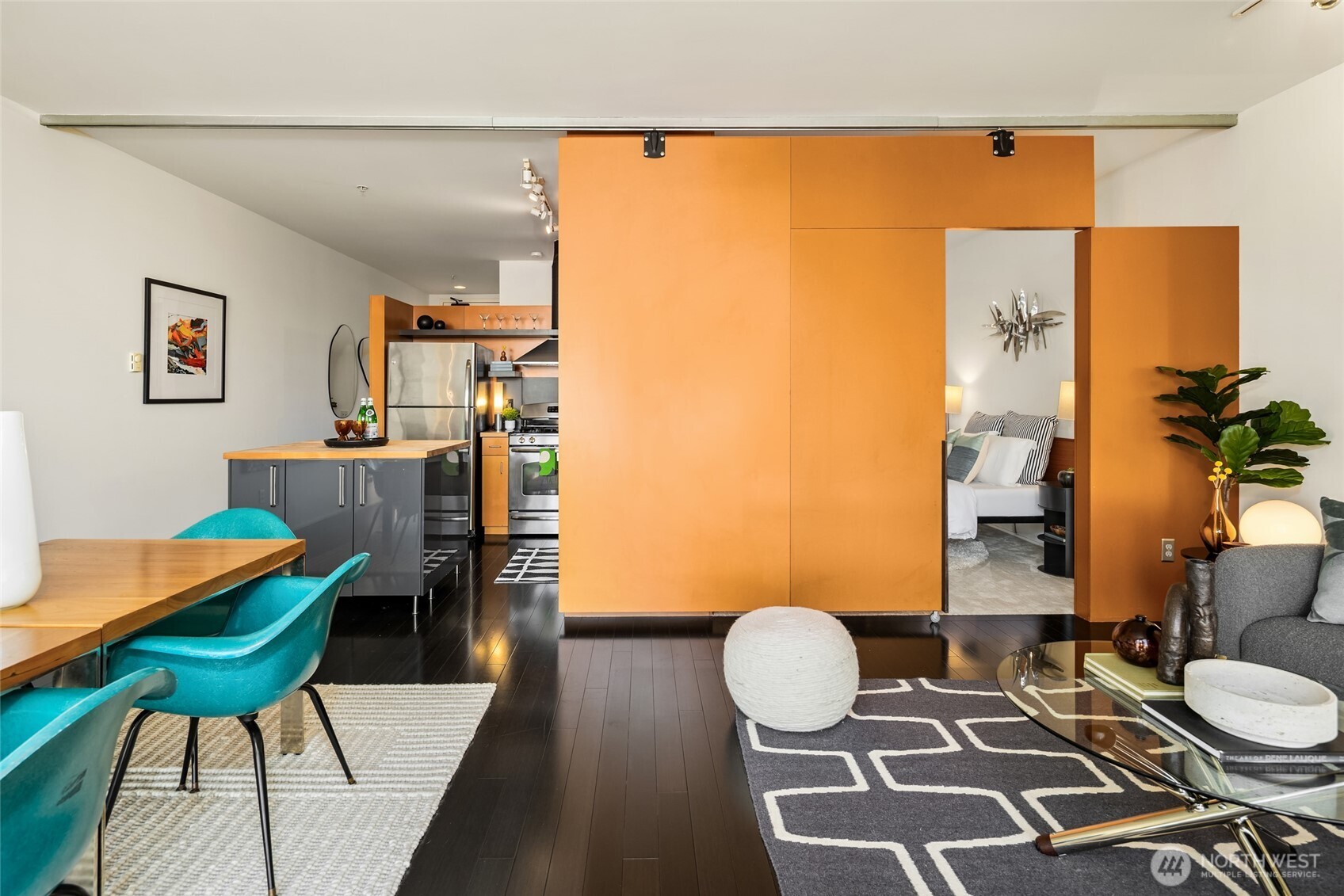 1111 East Pike Street, Unit 403 Seattle, WA 98122 - Photo 8 of 27