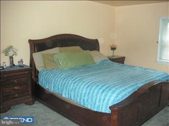 25 Lanfair Road Cheltenham, PA 19012 - Photo 6 of 6 Bedroom - Main