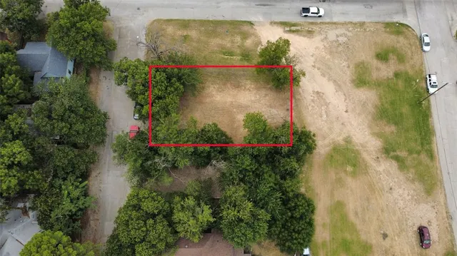 $179,000 | 1305 Waterman Street, Fort Worth, TX 76102