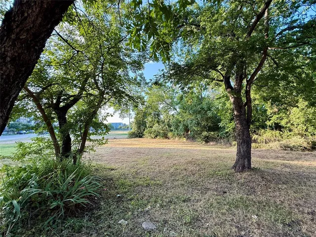 $179,000 | 1305 Waterman Street, Fort Worth, TX 76102