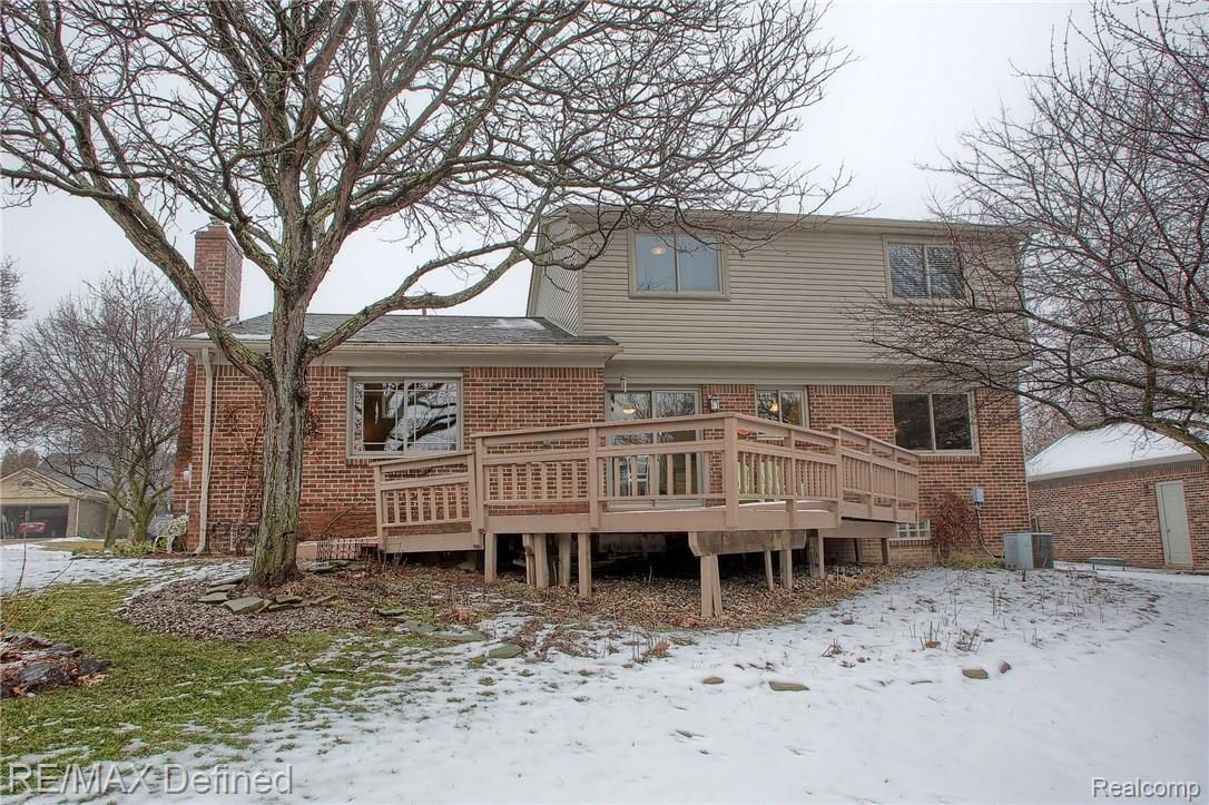 2256 Norton Road Rochester, MI 48307 - Photo 29 of 30 Rear.jpg